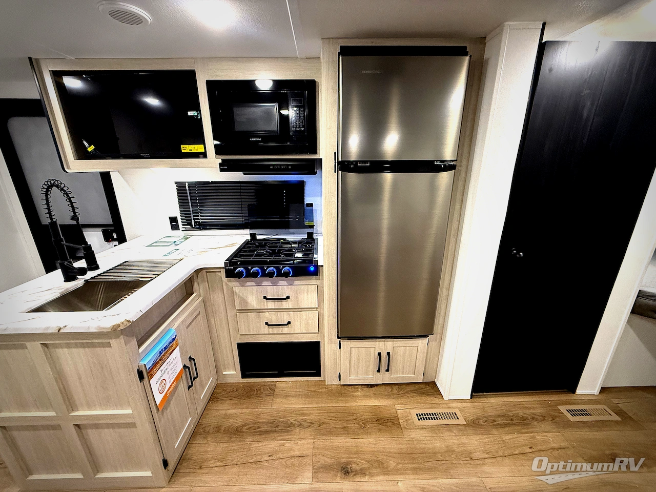 2026 Forest River Puma Camping Edition 283BHCE Photo 9