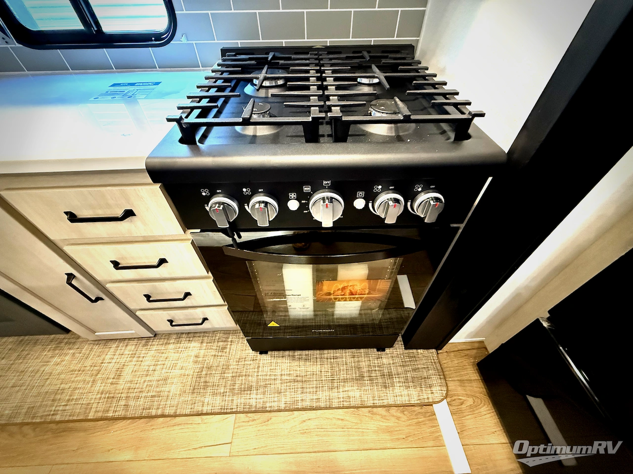 2026 Palomino Puma Destination 420LFT Photo 12