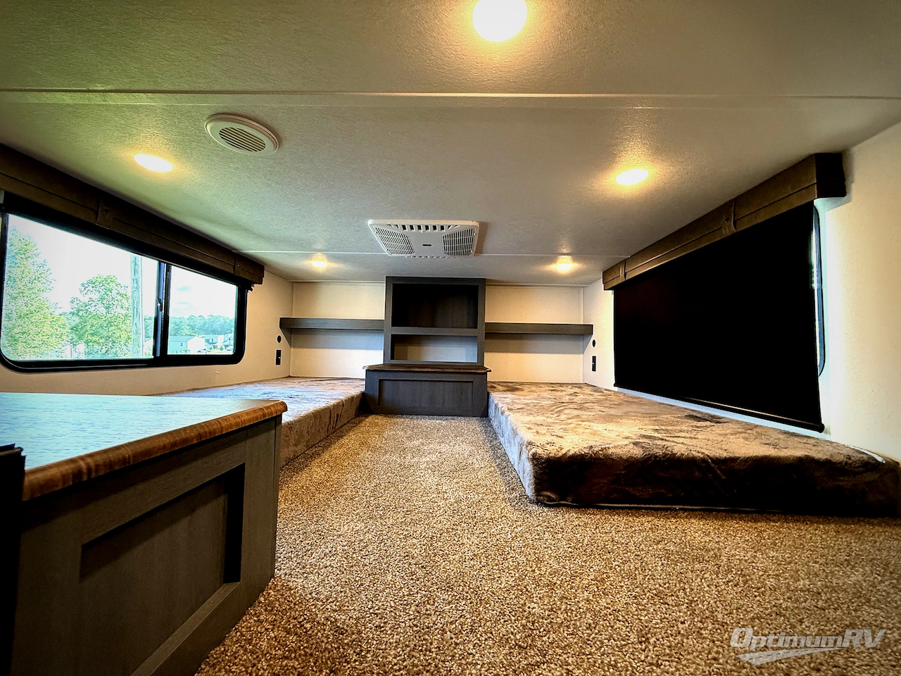 2026 Palomino Puma Destination 420LFT Photo 14