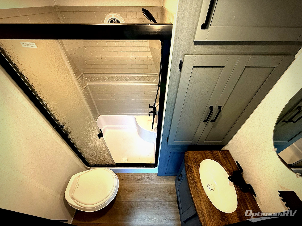 2026 Palomino Puma Destination 420LFT Photo 20