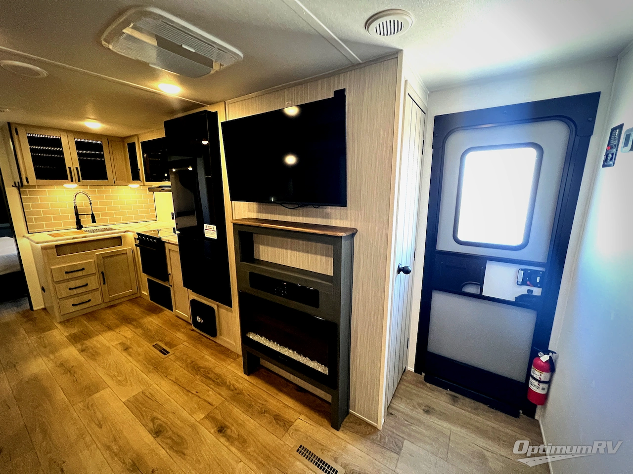 2026 Forest River Puma 27RBDS Photo 6