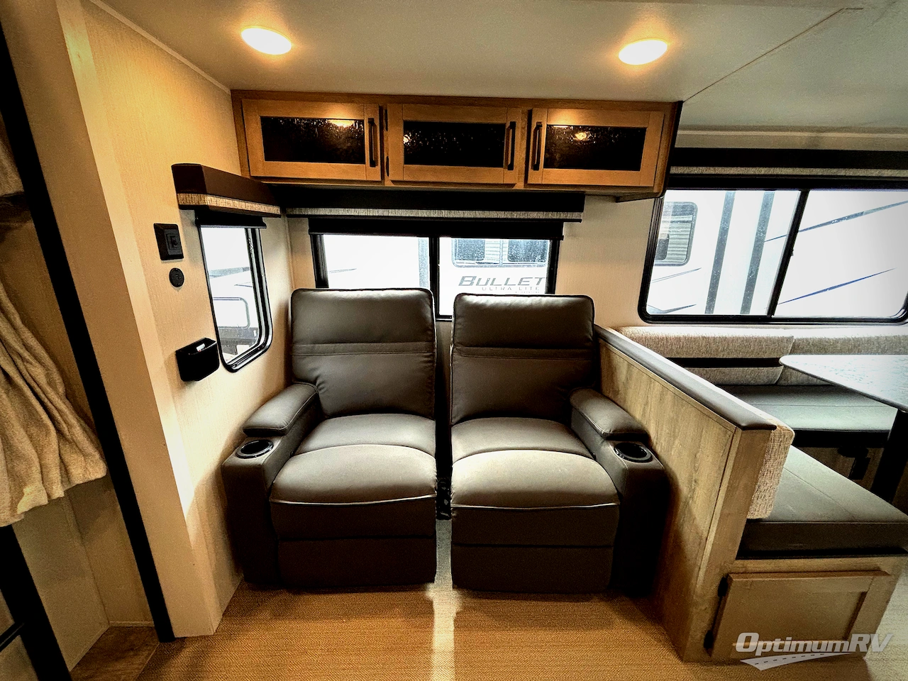 2024 Palomino Puma 28DBFQ Photo 8