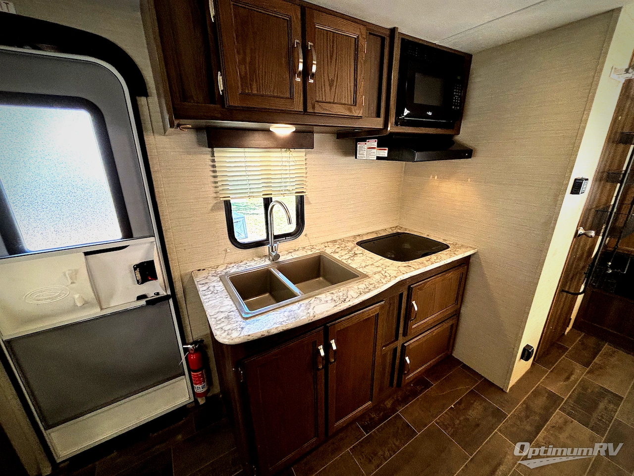 2017 Keystone Bullet Crossfire 2190EX Photo 11