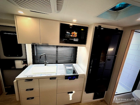 2027 Winnebago Micro Minnie 2108TB RV Photo 3