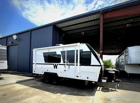 New 2027 Winnebago Micro Minnie 1800BH Featured Photo