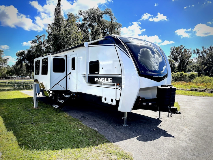 2024 Jayco Eagle 312BHOK RV Photo 1