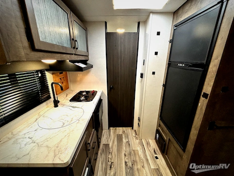 2023 Venture Sonic Lite SL150VRB RV Photo 2