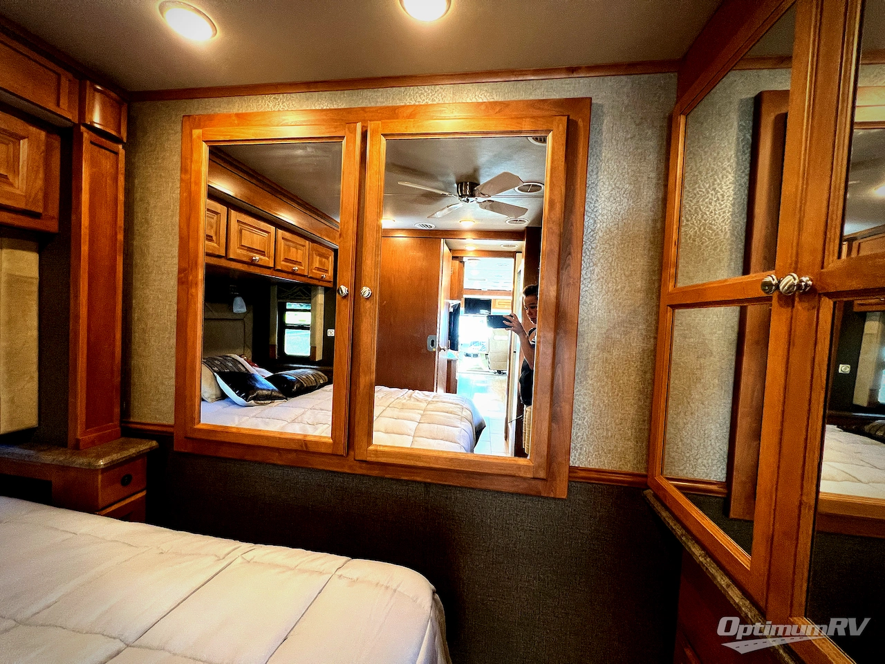 2017 Tiffin Allegro 31 SA Photo 20