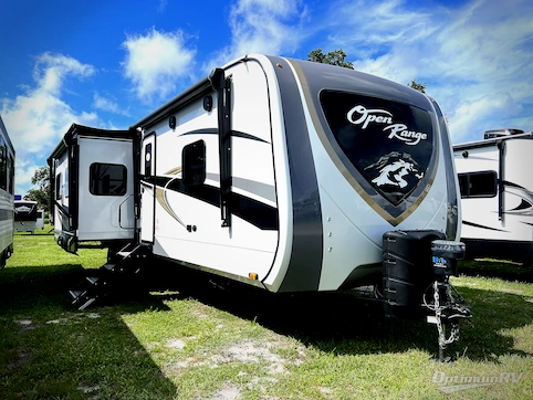 Used 2023 Highland Ridge Open Range 338BHS Featured Photo