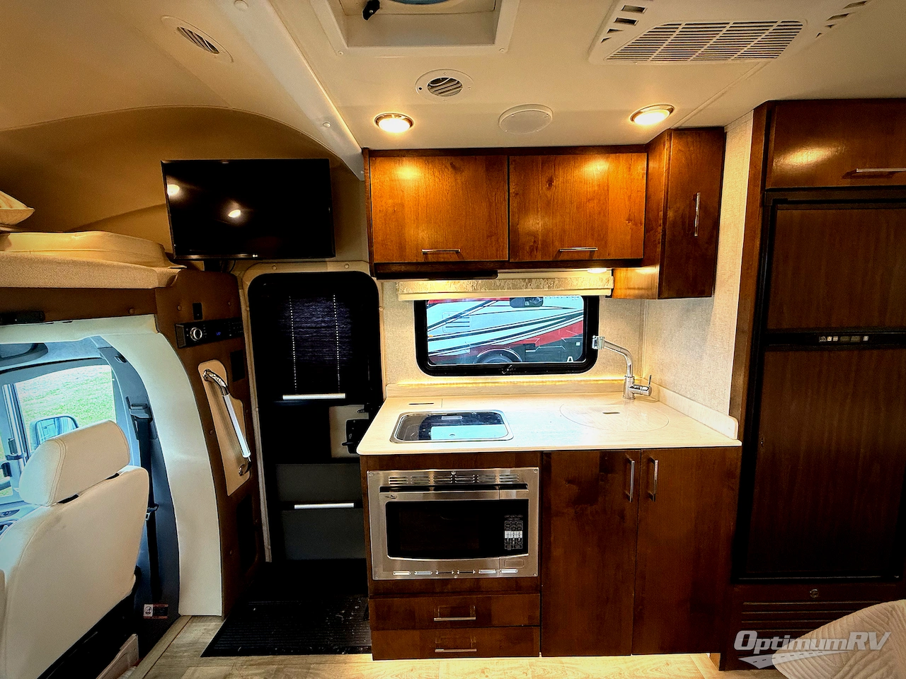 2019 Tiffin Wayfarer 25 RW Photo 7