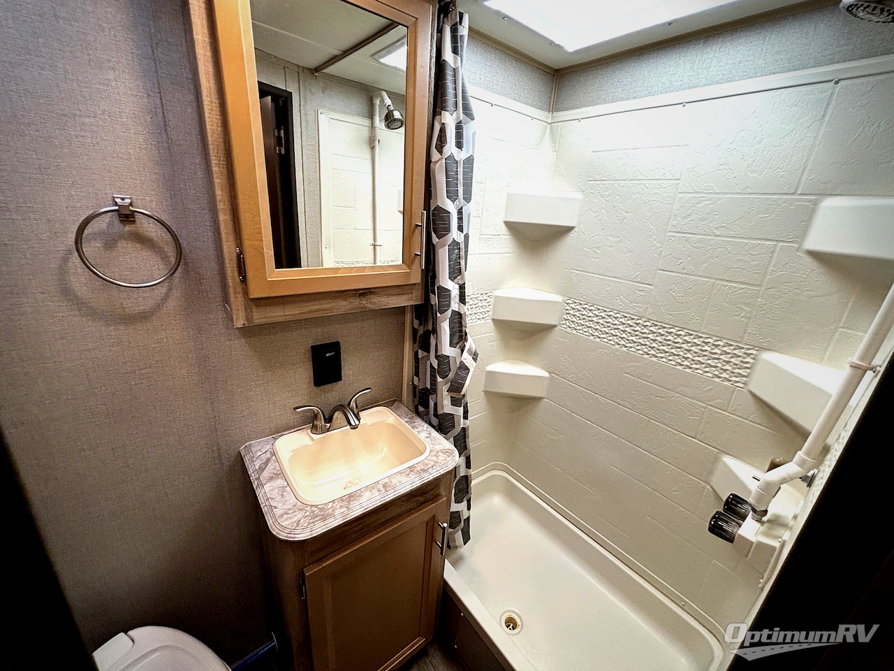 2021 Coachmen Catalina Expedition 192RB Photo 12