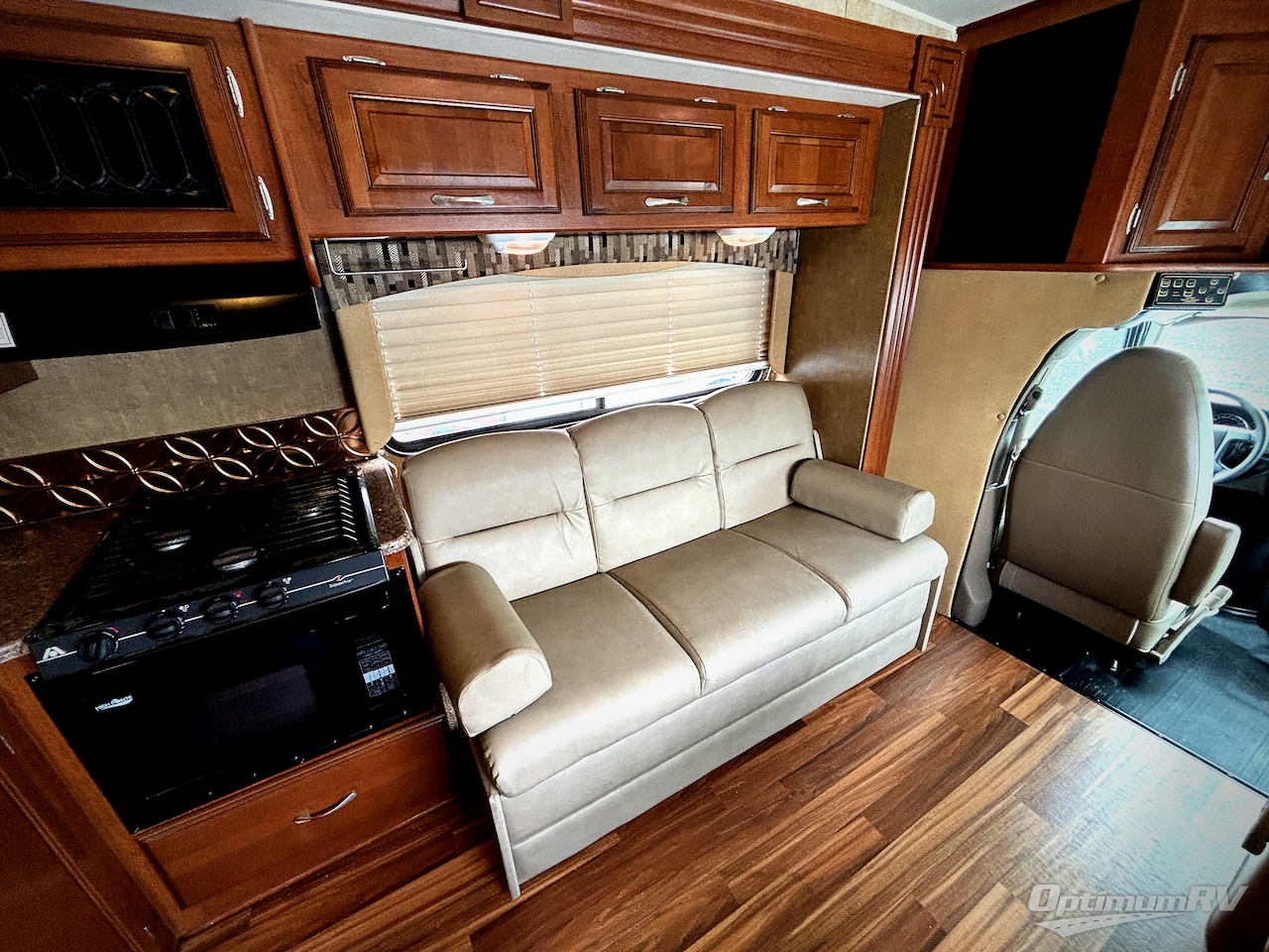 2014 Coachmen Concord 280LE Photo 7