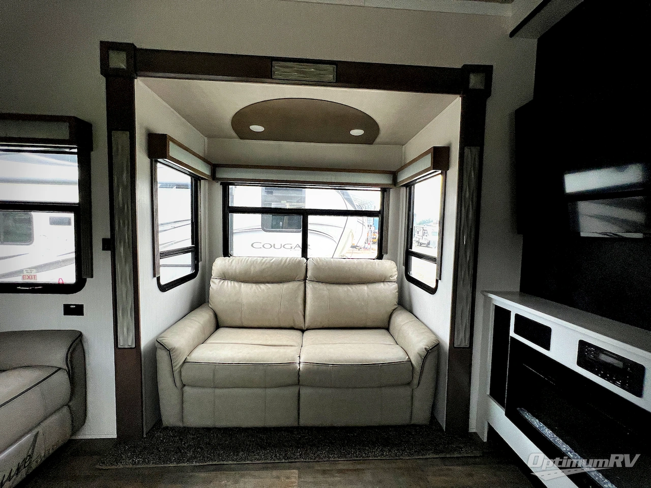 2021 Forest River Cedar Creek Champagne Edition 38EKS Photo 6