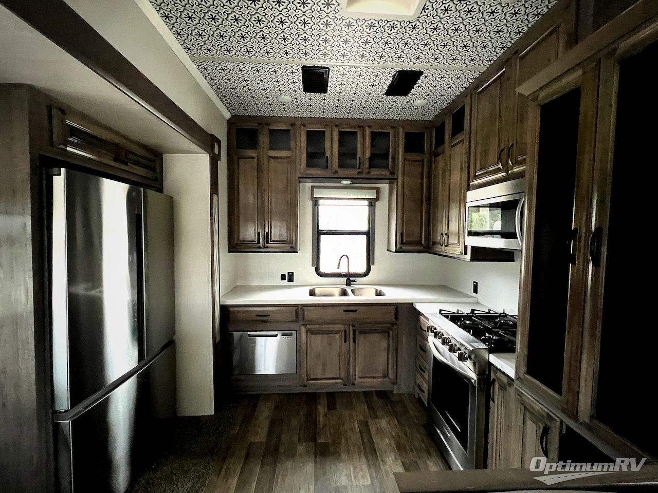 2021 Forest River Cedar Creek Champagne Edition 38EKS Photo 11