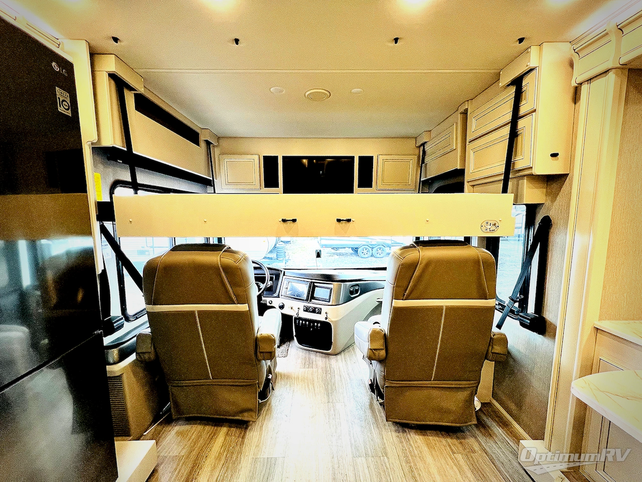 2023 Fleetwood Frontier 36SS Photo 4