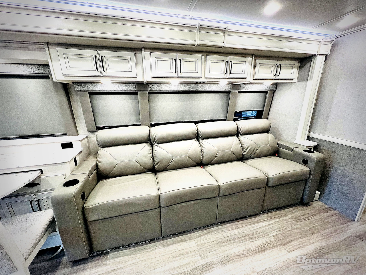 2023 Fleetwood Frontier 36SS Photo 15