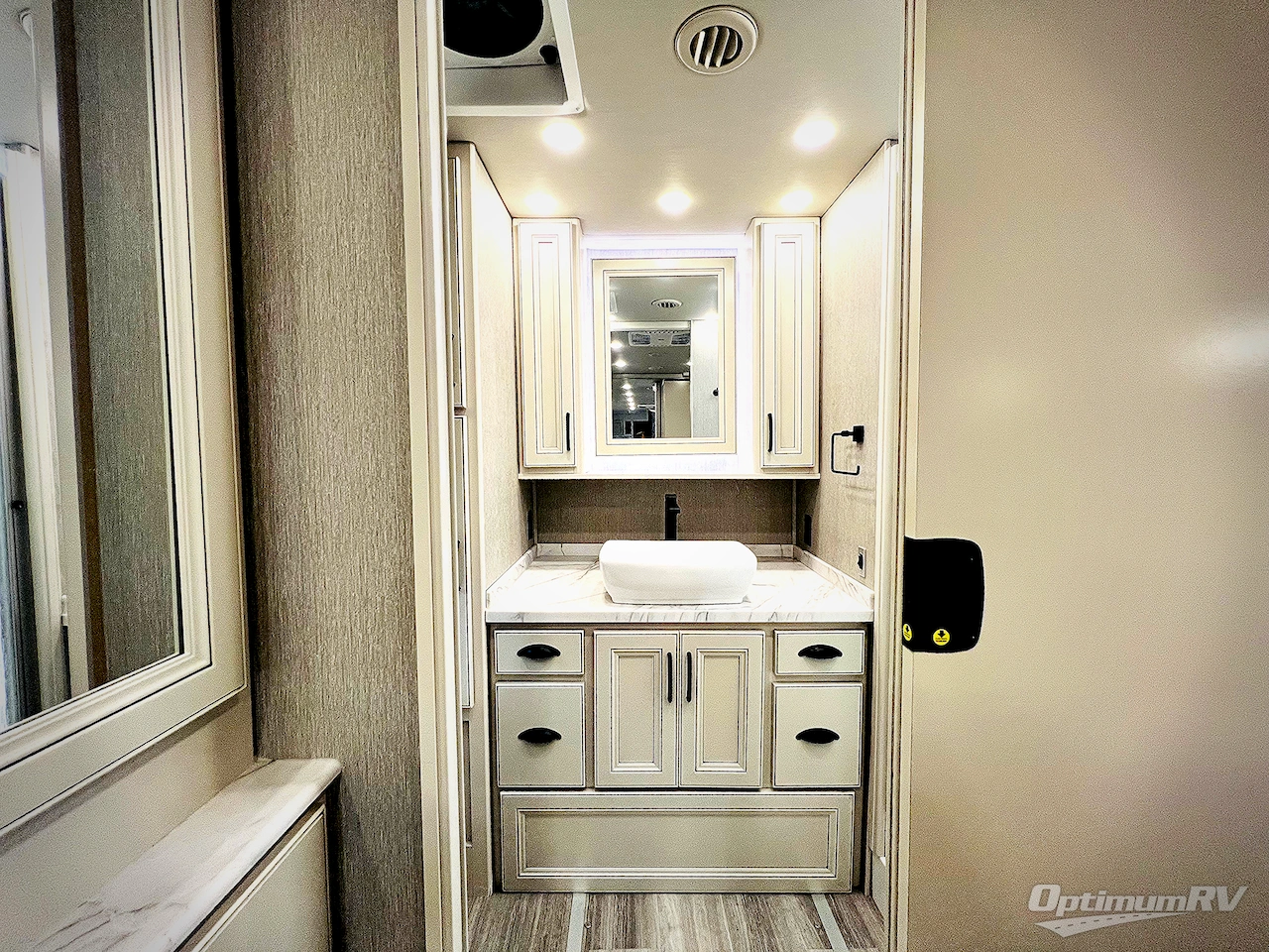 2023 Fleetwood Frontier 36SS Photo 26
