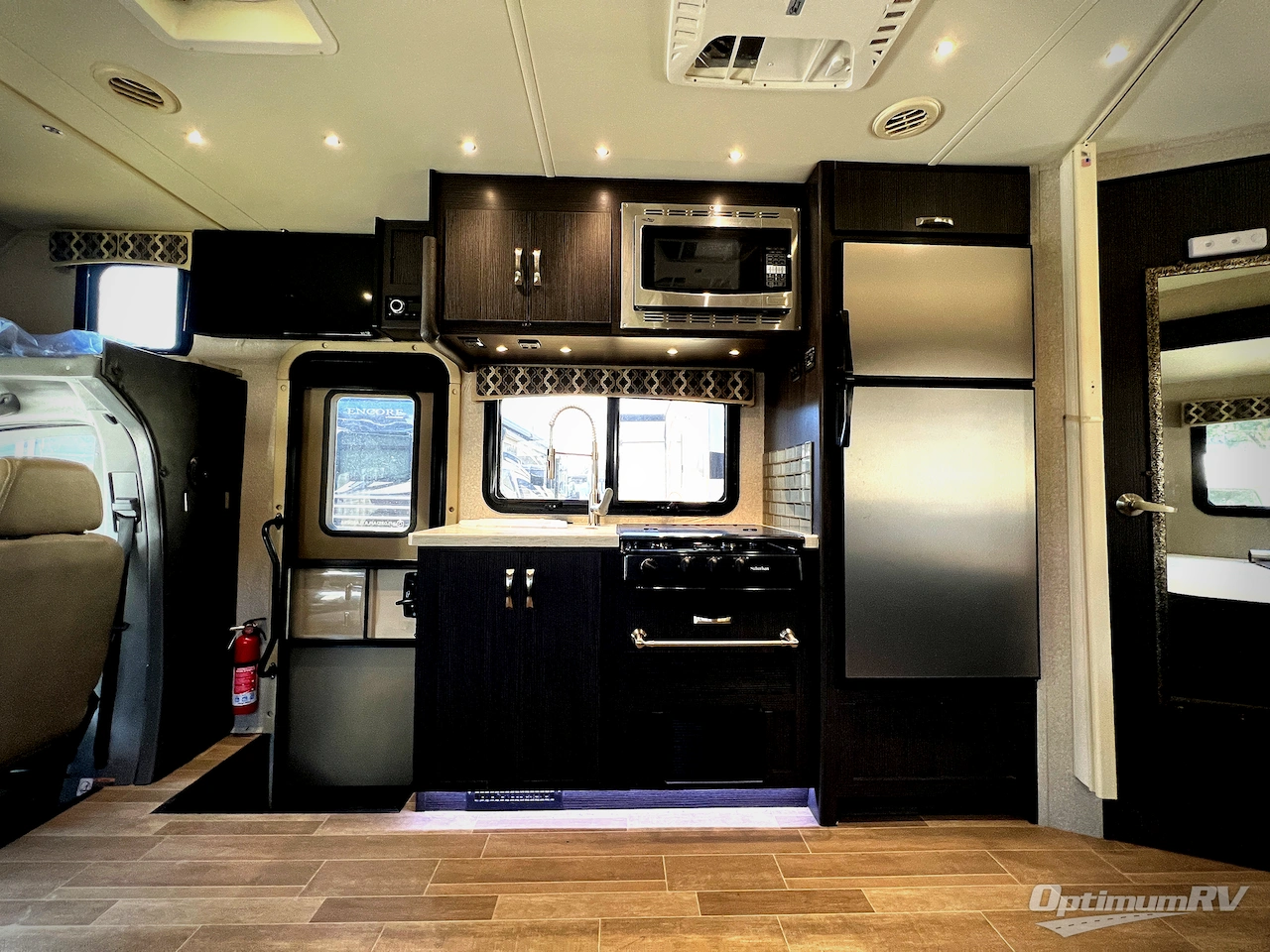 2020 Dynamax isata 3 24FW Photo 7