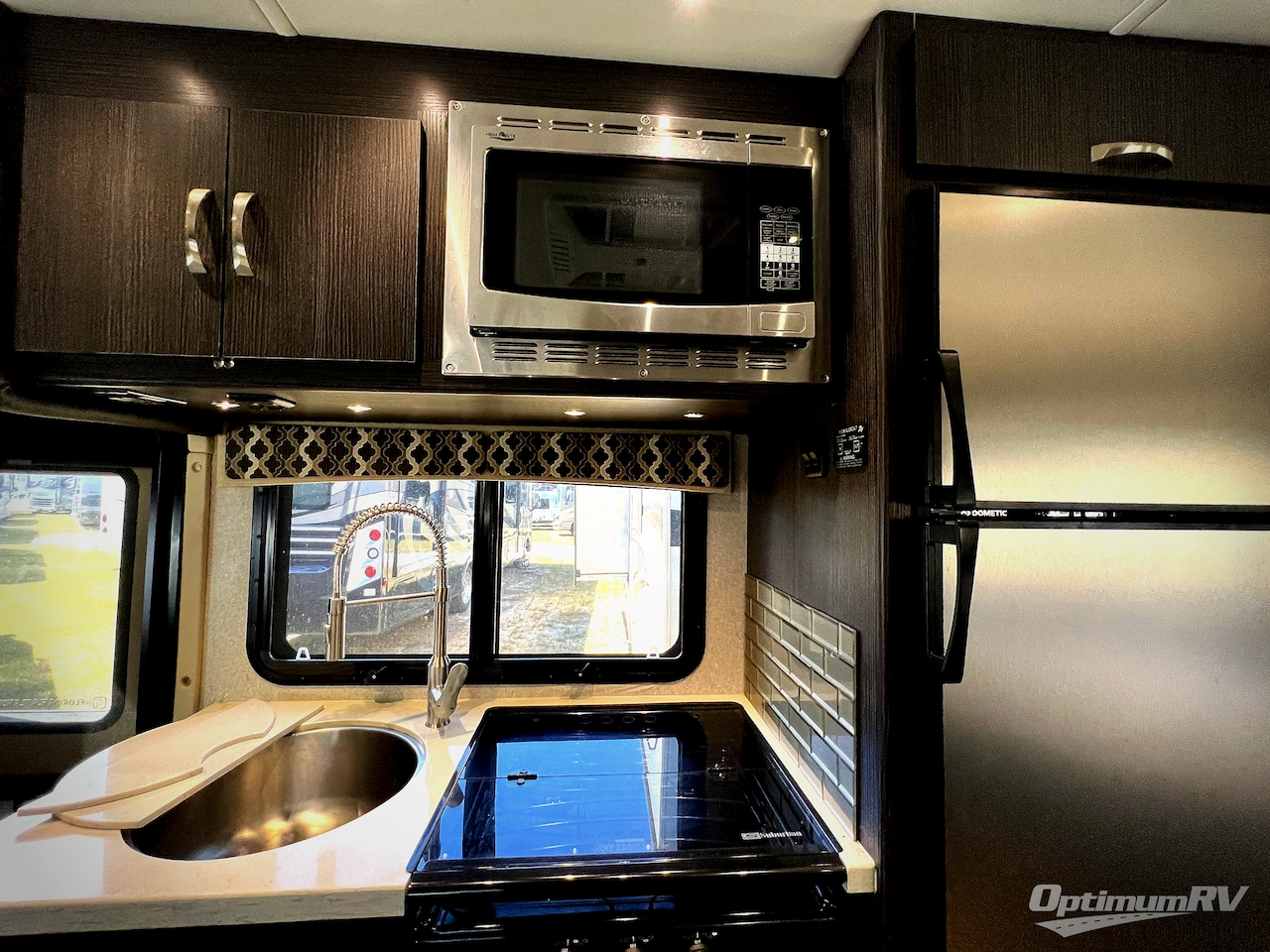 2020 Dynamax isata 3 24FW Photo 10