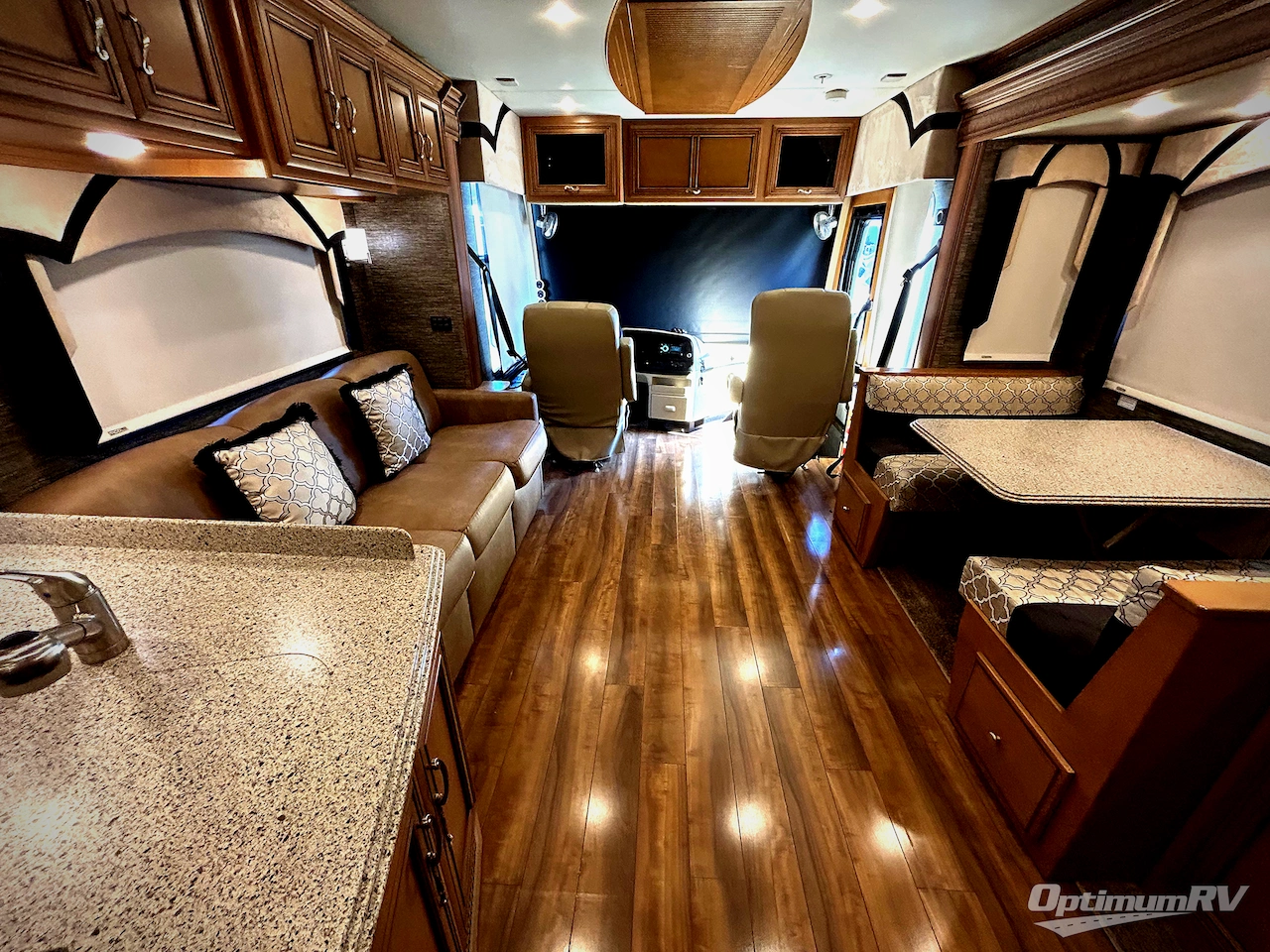 2015 Newmar Ventana 3436 Photo 5