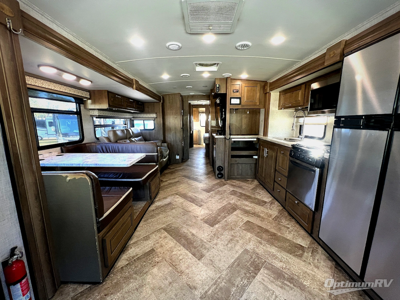 2019 Forest River Georgetown 5 Series 34H5 Photo 4