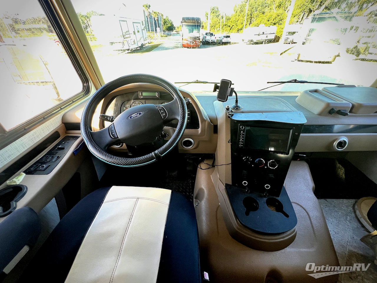 2019 Forest River Georgetown 5 Series 34H5 Photo 7