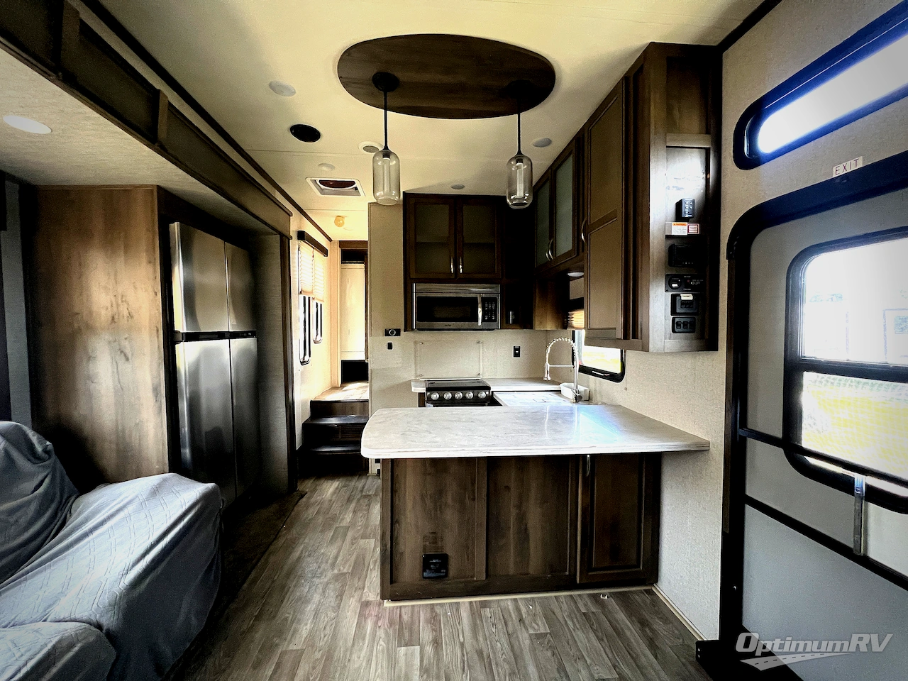 2018 Dutchmen Voltage V3705 Photo 5