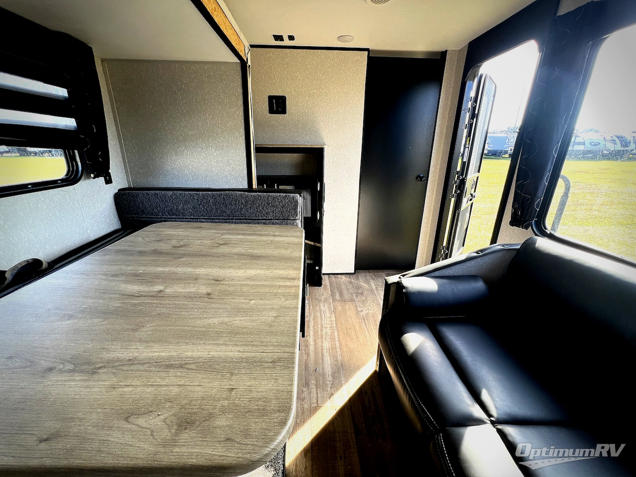 2022 Forest River Cherokee Grey Wolf 26BRB Photo 7