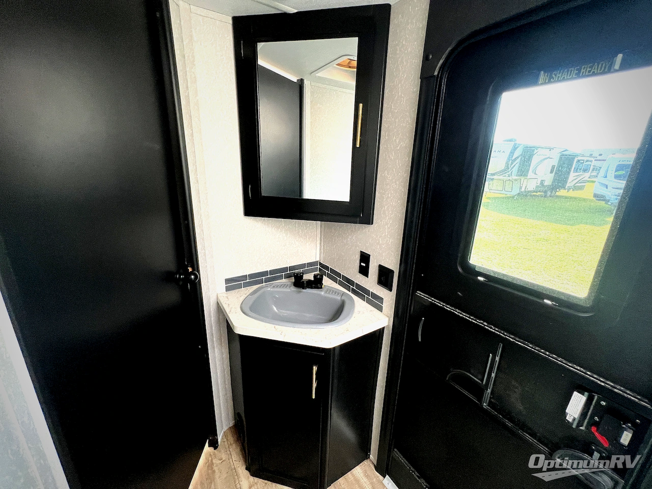 2022 Forest River Cherokee Grey Wolf 26BRB Photo 14