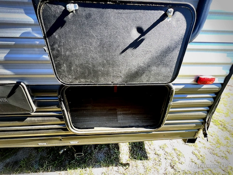 2022 Coachmen Patriot Edition 26BRB RV Photo 3