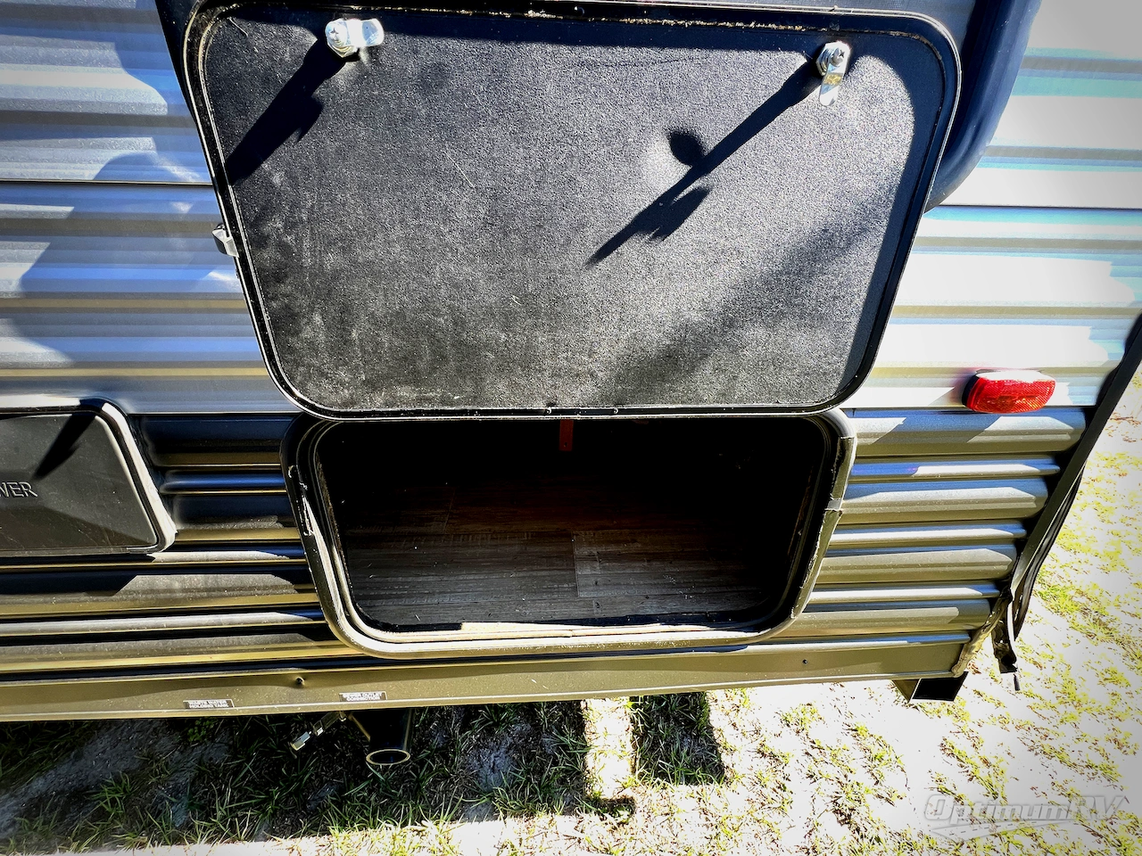 2022 Coachmen Patriot Edition 26BRB Photo 11