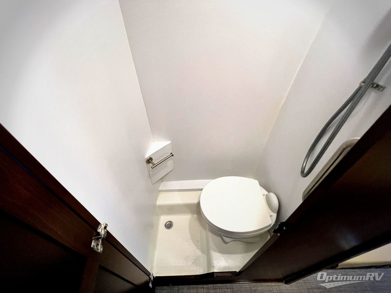 2018 Regency Xalta 4 Captain Photo 22