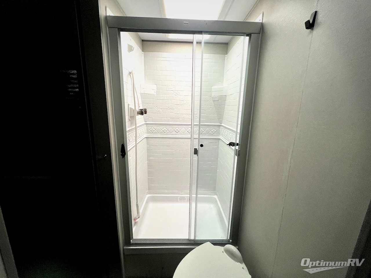 2026 Coachmen Catalina Legacy Edition 333DORM Photo 19