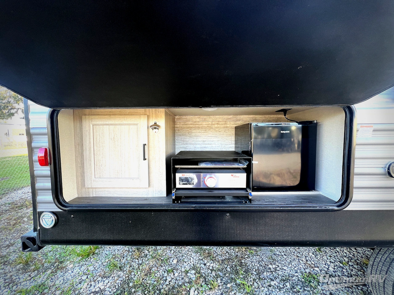 2026 Coachmen Catalina Summit Series 8 231BHS Photo 4