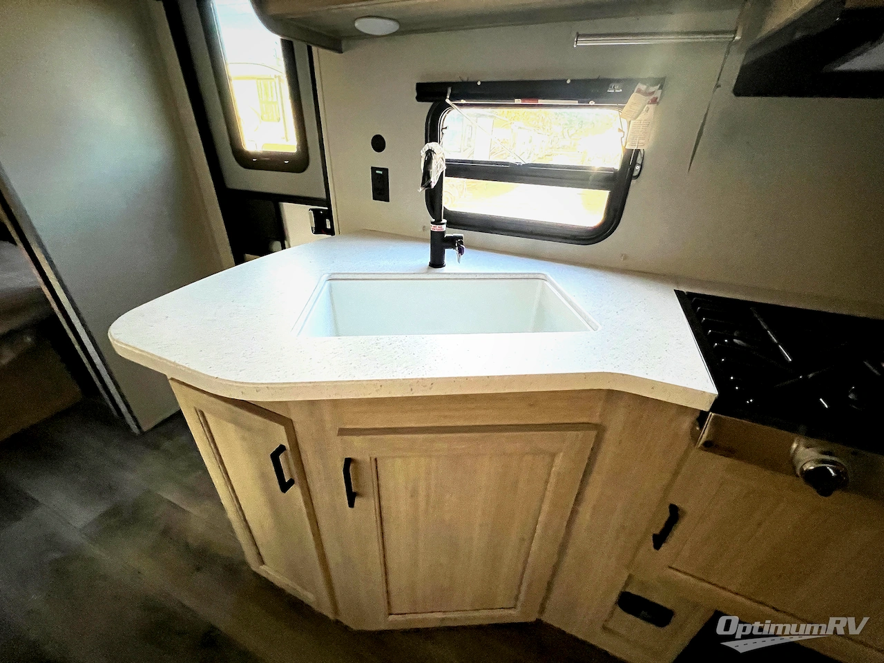 2026 Coachmen Catalina Summit Series 8 231BHS Photo 8