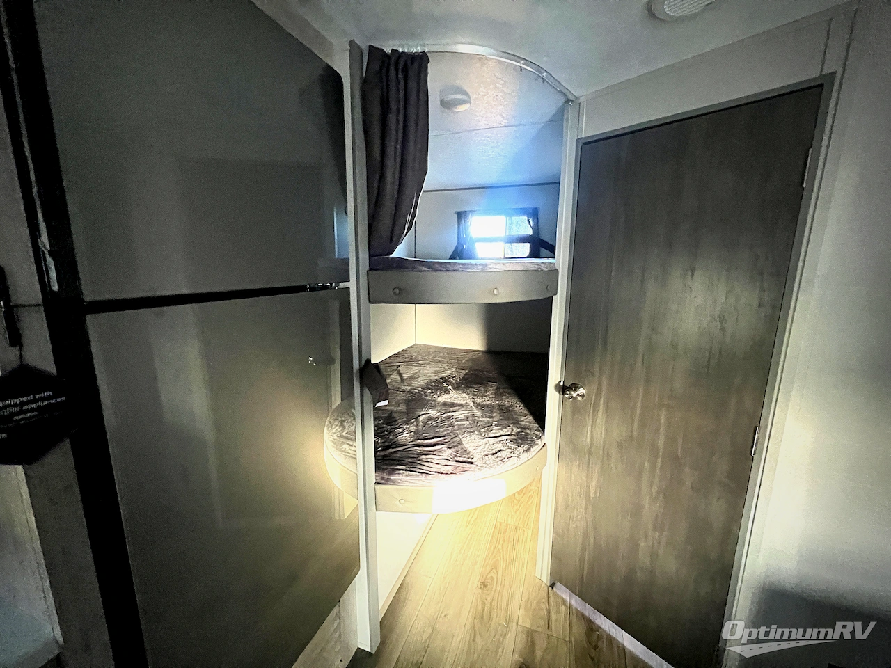 2026 Coachmen Catalina Summit Series 8 231BHS Photo 12