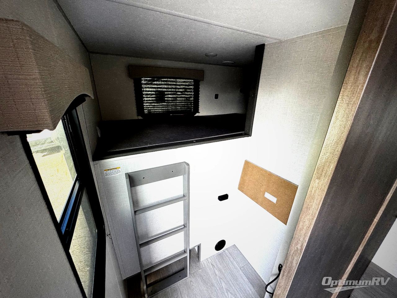 2026 Coachmen Clipper 6K Series 282DORM Photo 4