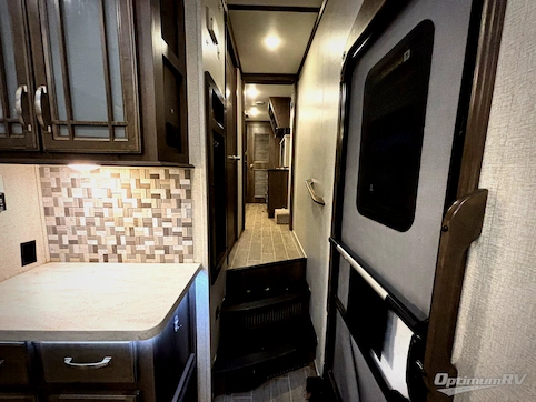 2020 Keystone Montana 3121RL RV Photo 2