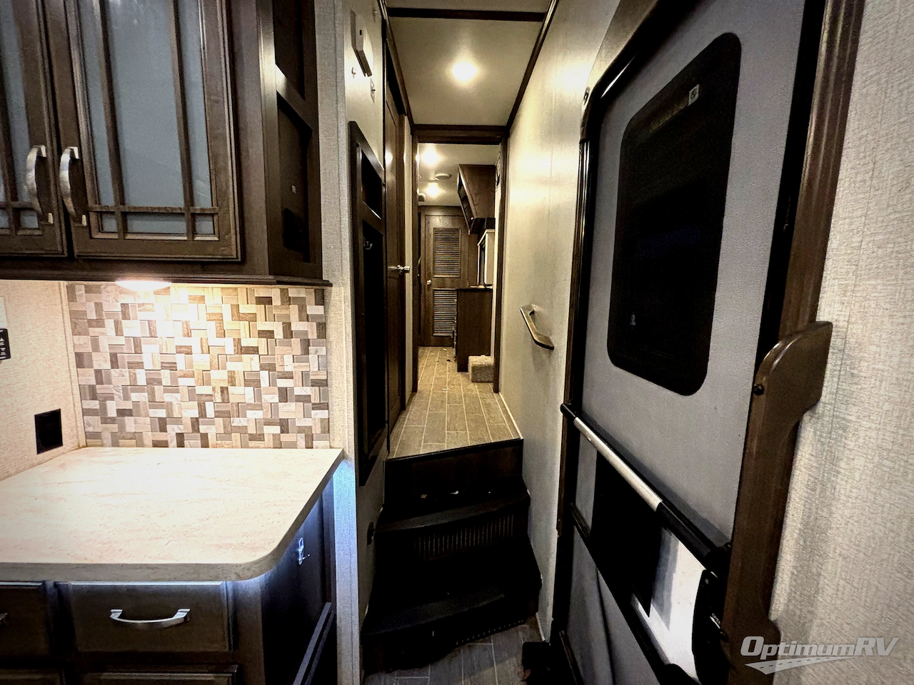 2020 Keystone Montana 3121RL Photo 3
