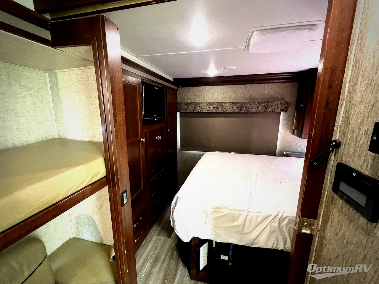 2017 Forest River Forester 3171DS Ford Photo 33