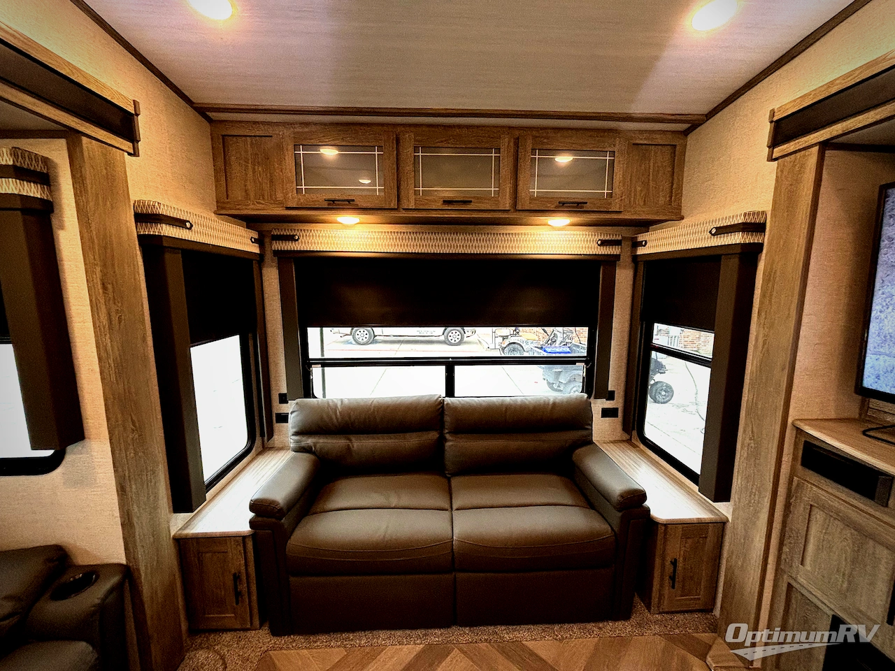 2020 Forest River Salem Hemisphere 290RL Photo 8