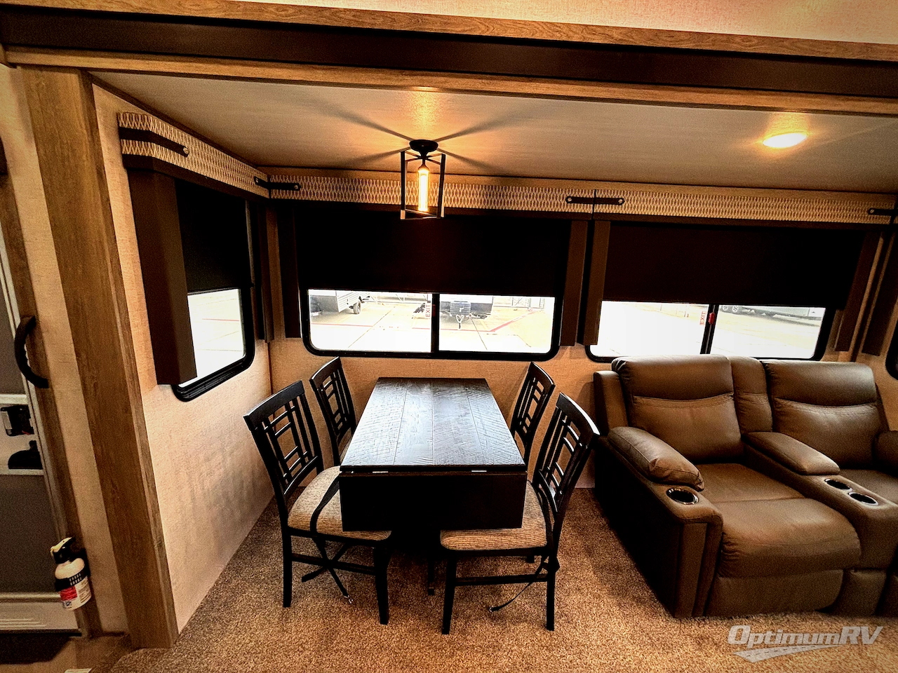 2020 Forest River Salem Hemisphere 290RL Photo 10