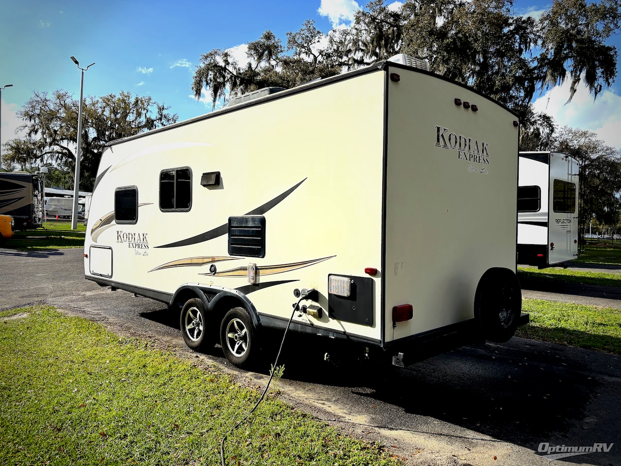 2017 Dutchmen Kodiak Express 201QB Photo 3