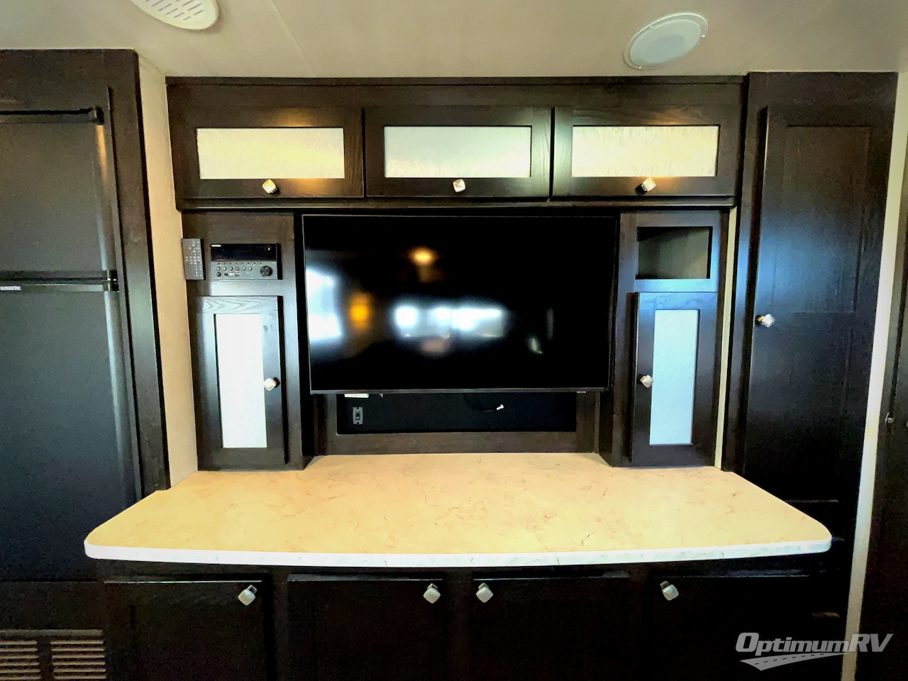 2018 Heartland North Trail 31BHDD King Photo 12