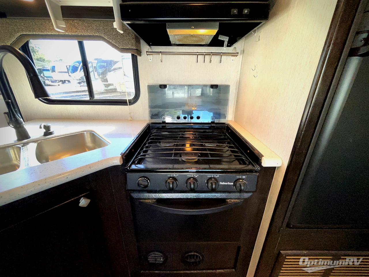 2018 Heartland North Trail 31BHDD King Photo 14