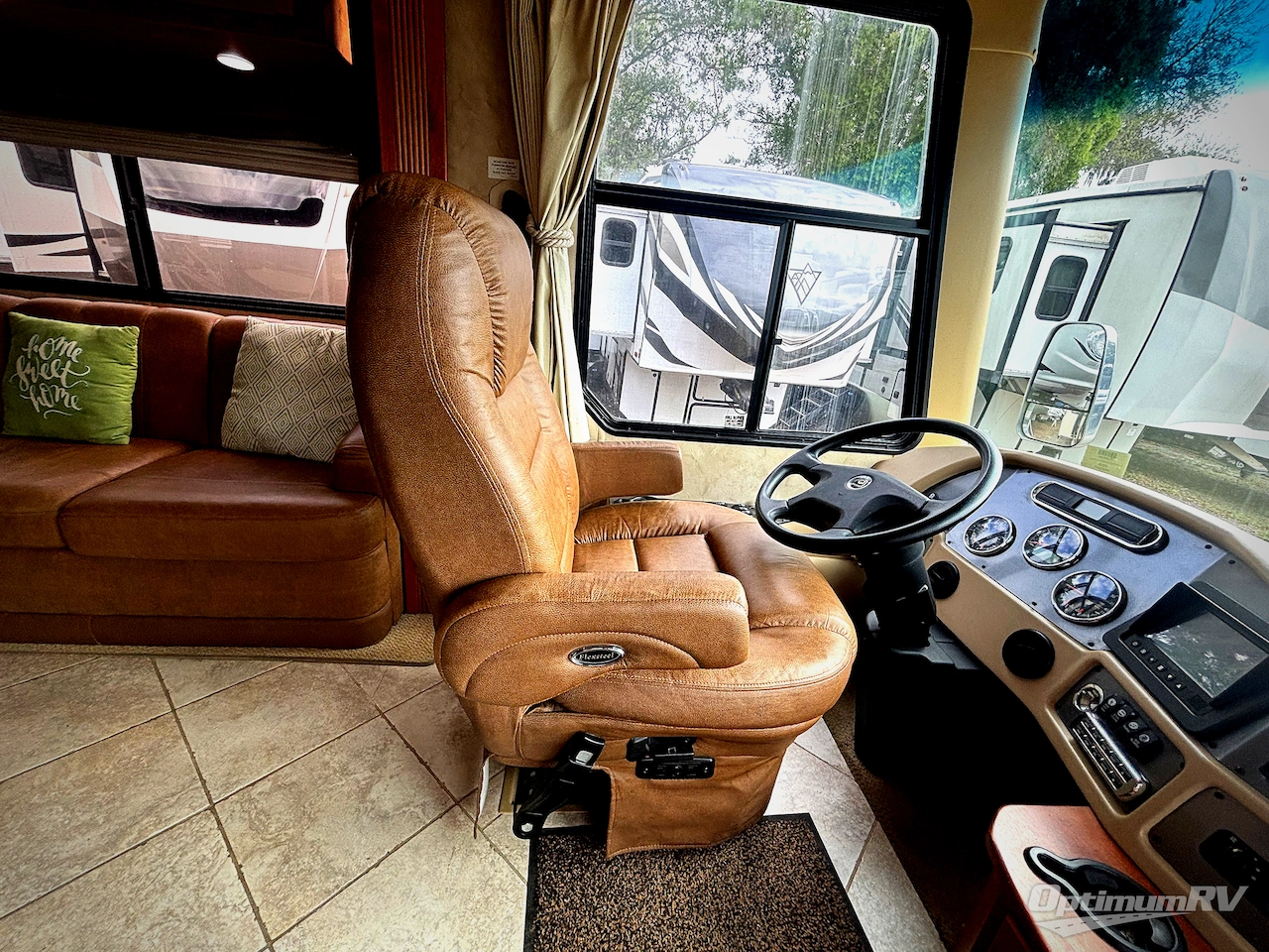 2008 Monaco Knight 40DFT Photo 9