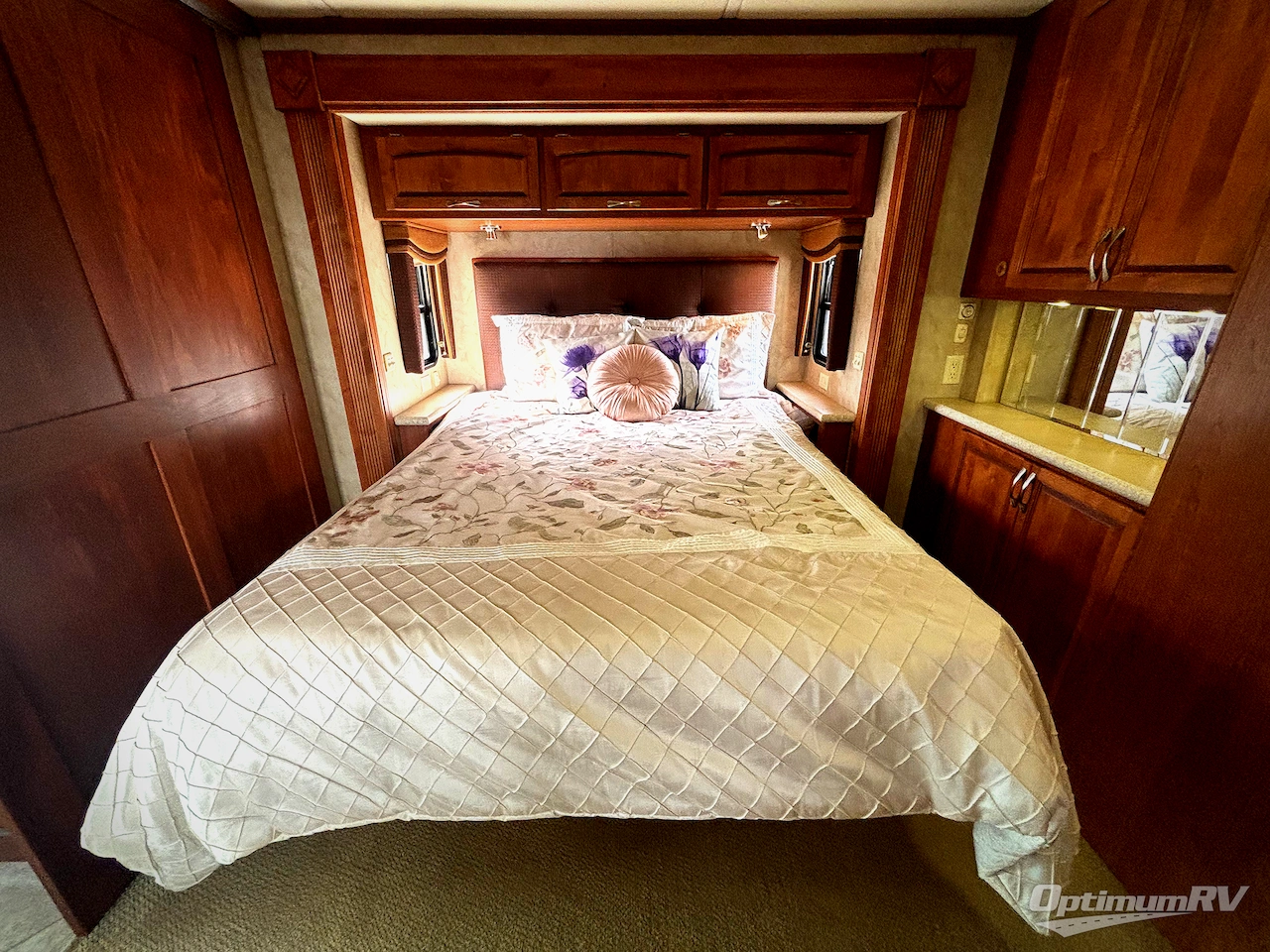 2008 Monaco Knight 40DFT Photo 14