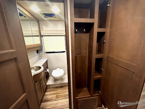 2023 Thor Palazzo 37.6 RV Photo 2