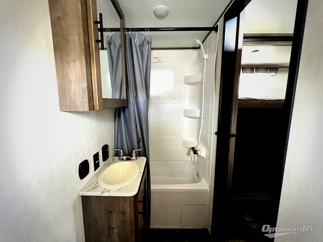 2021 Forest River Sabre 38DBQ Photo 13