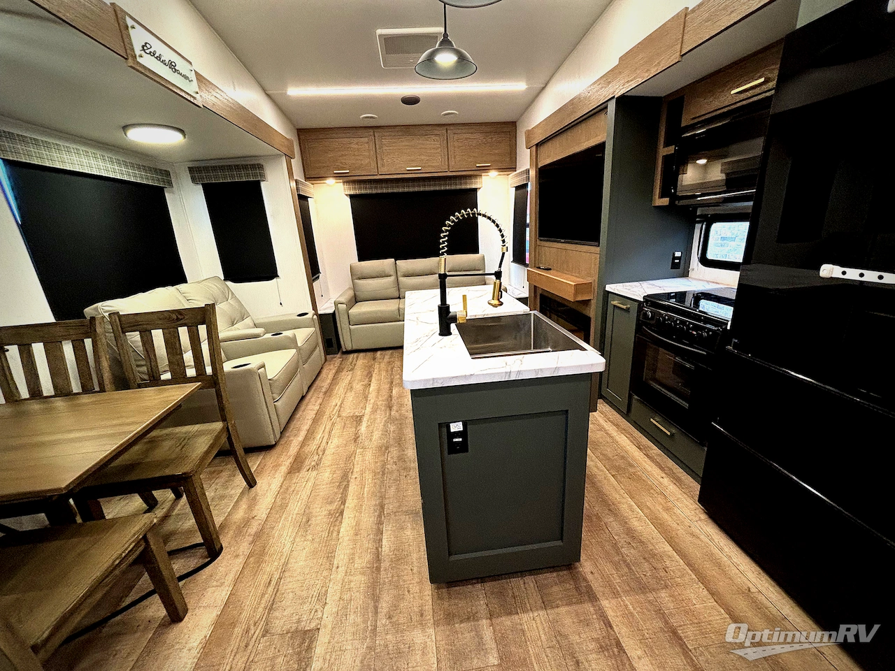 2024 Dutchmen Eddie Bauer 3100RL Photo 4